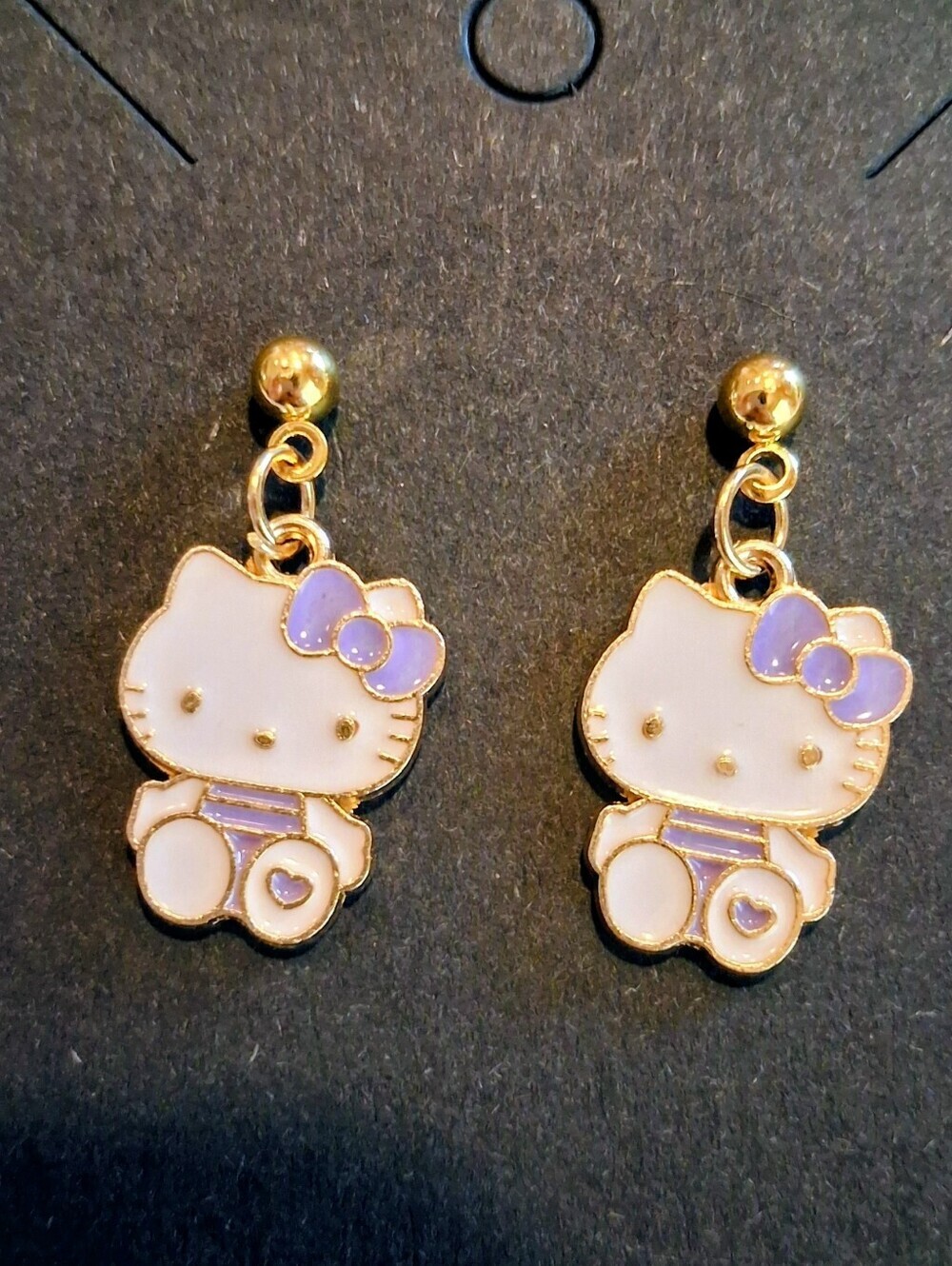 ⭐️HELLO KITTY STUD EARRINGS⭐️ | $10 OR 3 FOR $25